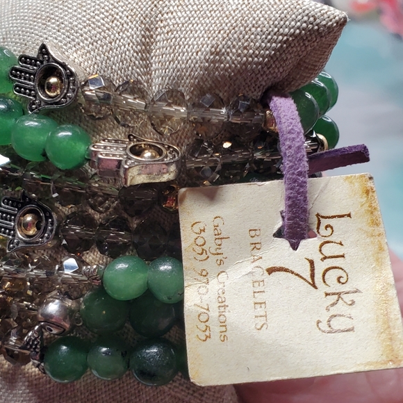 NWT 7 Green Aventurine stretchy bracelets with 4 leaf clovers and other charms. - Picture 2 of 13